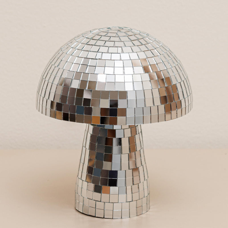 Silver Disco Ball Mushroom, Reflective Decorative Light Sculpture, Creative Mushroom Disco Ball, Table Decor Mirror Retro Handmade Disco Ball Mushroom Shape Home Art Decorations, Bar Ornaments, Party Silver 7inch