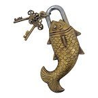 Purpledip Fish Shaped Antique Handcrafted Brass Padlock for Security,Big Sized (10277)