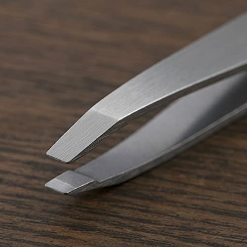 Kai Brand KAI Seki Magoroku Tweezers, Beveled Tip, Storage Case Included, High Quality, Mayu for Tweezers, Made in Japan HC3506 - NewNest Australia