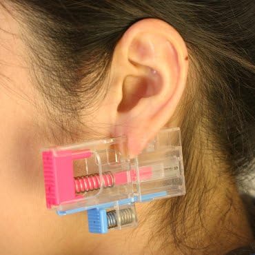 WonderWorks Prepier Piercer Puripia Piercer Piercing Hard to Find Out Secret Transparent Earrings with Malfunction Prevention Function April Diamond - NewNest Australia