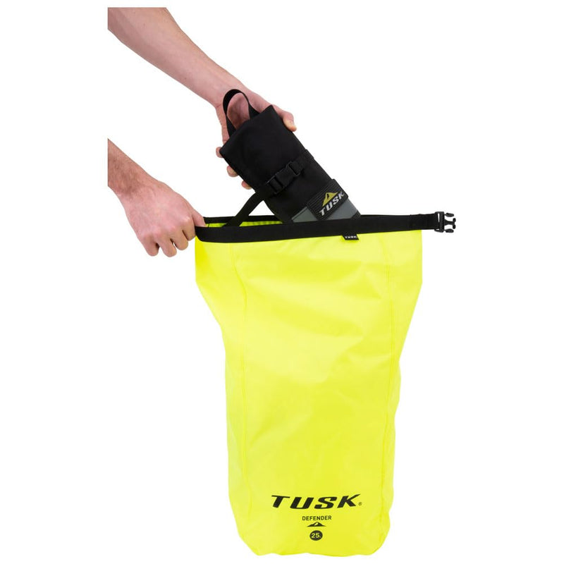 TUSK Defender Dry Bag 25 Liter Flo Green