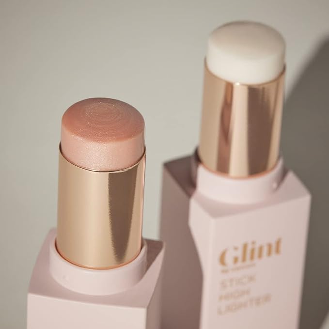GLINT Official Stick Highlighter #01 Dewy Moon 7g Stick Highlighter #01 Dewy Moon 01 Dewy Moon 0.2 oz (7 g) Korean Cosmetics Korean Makeup Powder Face Powder Highlight Cheek Makeup Anti-Crumble Yebe - NewNest Australia