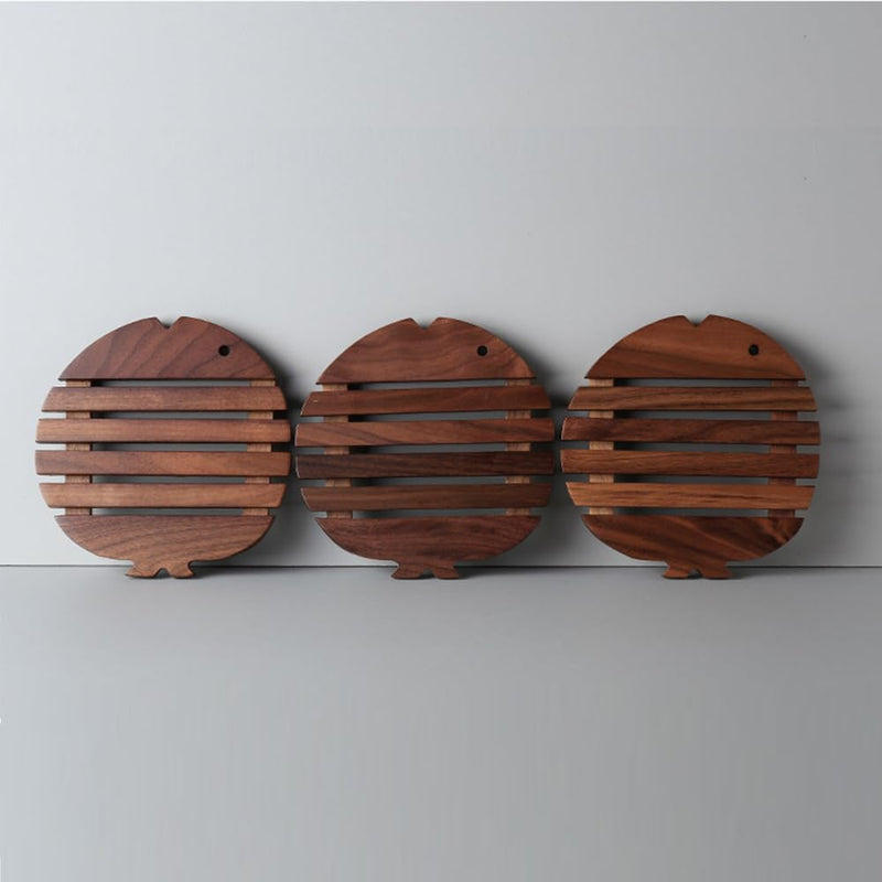 3 Set Wooden Trivets for Hot Dishes Fish Shape Trivets for Pot Holders and Pans for Kitchen Insulation Mats for Countertops Tables（Black Walnut）