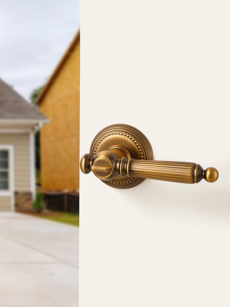 1 Pack Antique Door Lever with Lock and Key Entry Antique Brass Door Handle Door Lever Bedroom and Bathroom Zinc Alloy Entry Lock 1