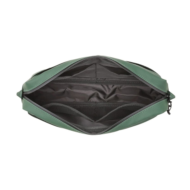 Delfonics Water Repellent Inner Carrying Case: 10-1/2 in. x 7-1/4 in. (Dark Green) / medium
