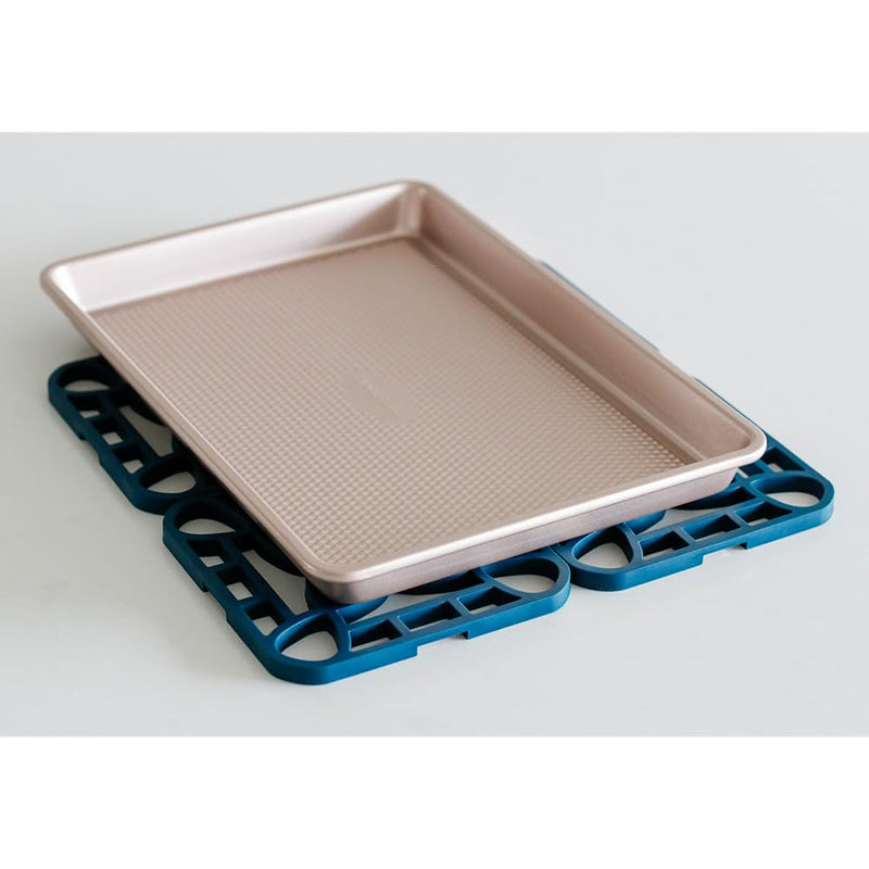 Capabunga 2-Pack Trivets for Hot Dishes - Blue Interlocking Hot Pads for Kitchen, Coffee Bar Essentials, Silicone Mats for Kitchen Counter, Heat Resistant Silicone Trivets for Pots and Pans