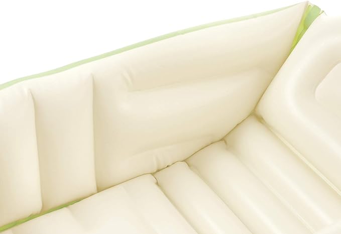 Richell 4973655216033 Plush Baby Bath Plus Green 1 Piece (x1) - NewNest Australia
