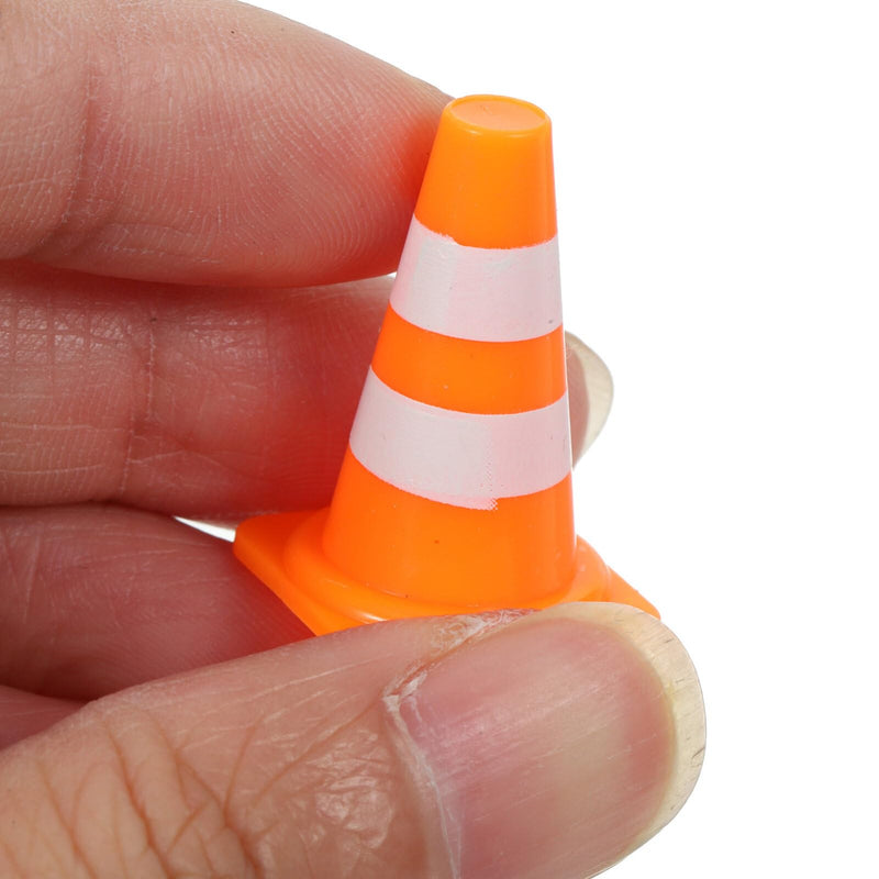 30Pcs Mini Traffic Cones, 1in Mini Traffic Cones Roadblock Signs, Training Roadblock Cones Traffic Scene Roadblocks, Multifunctional Building Theme Party Sports Activity Cones
