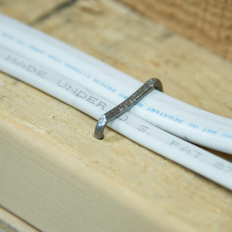 Gardner Bender GSE-310 Steel Service Entrance Staple, 13⁄16 Inch. x 1 ⅜ Inch., 6/3 SEU, 100 Pk. 100 Pack 13/16 x 1⅜ inch.