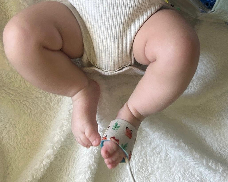 Cozyfox Pediatric Neonatal Pulse Oximeter Probe Wrap - Quantity: 10 Wraps Per Package – Cozy Fit Pulse Ox for Infant, Toddler and Kids (checkmate) checkmate