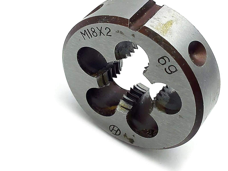 Yodaoke HSS M18 x 2mm Taper and Plug Tap and M18 x 2mm Die Metric Thread Right Hand