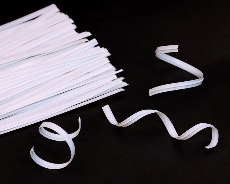ONLYKXY 80pcs plastic Twist Ties Plant Ties Reusable Bread Twist Ties cake pop ties Cable Ties Candy Ties for Bags 4 Inch (White) White