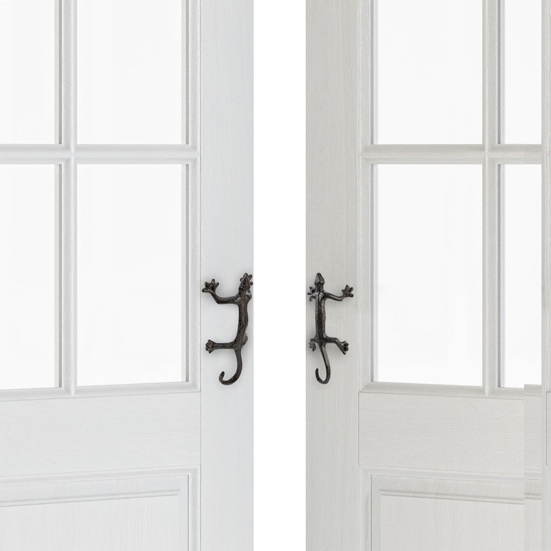 MyGift Rustic Heavy-Duty Cast-Iron Door Pull Handles with Dark Coffee Color Finish & Gecko Shaped Design, Commercial Grade Door Hardware, Southwestern Theme Novelty Sliding Door Hardware, Set of 2