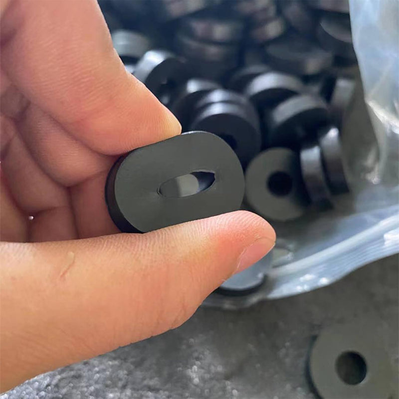 30 PCS Rubber Spacer 5 Sizes Black Non-Slip Thick Grommets Vibration Isolation Round Rubber Flat Washers Rubber Bushings Spacers Washers for Home and Car Accessories Different size