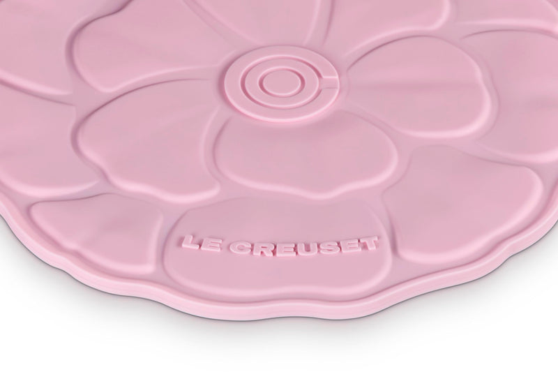 Le Creuset Silicone Petal Trivet, 8 inch, Powder Pink
