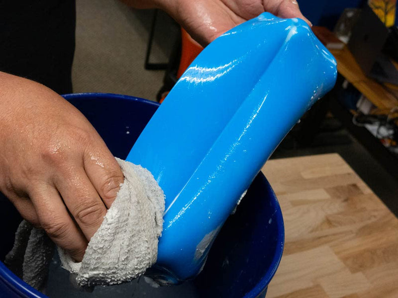 MUDFLEX 10.5” EZ Clean Flexible Drywall Mud Pan – Soft Silicone – EZ Squeeze Grip – Non-Stick – Rustproof – Durable