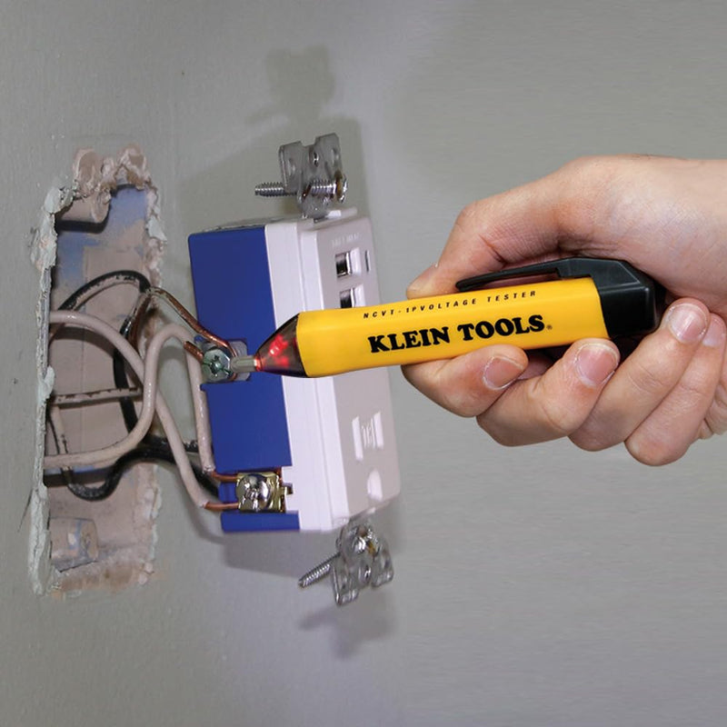 Klein Tools 80025 Outlet Tester Kit with GFCI Tester and Non-Contact Voltage Tester, 2-Piece DEVICE
