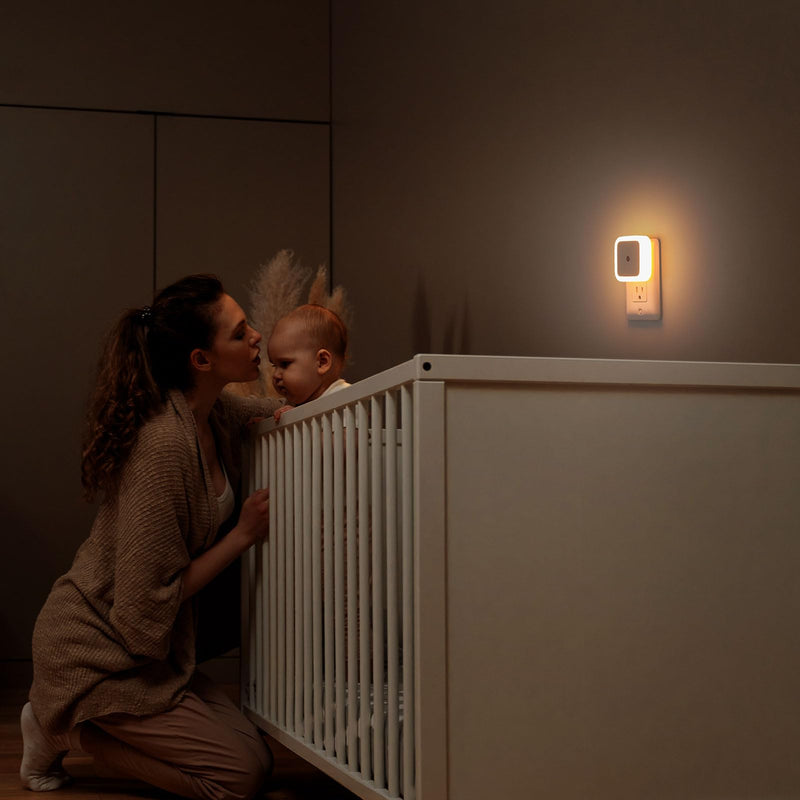 Sujeet Night Light, Night Lights Plug into Wall 8-Pack, Plug in Night Light, Dusk to Dawn Nightlight Led Night Light for Bedroom, Bathroom, Hallway Warm White