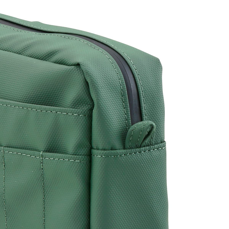 Delfonics Water Repellent Inner Carrying Case: 10-1/2 in. x 7-1/4 in. (Dark Green) / medium