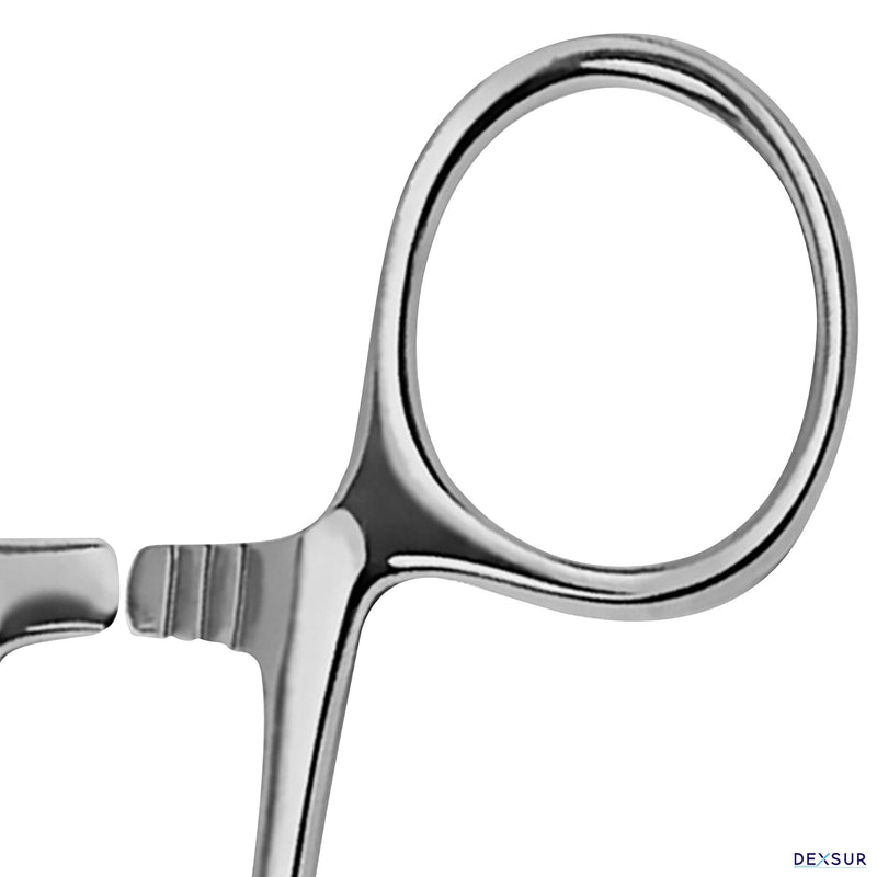 Olsen Hegar Needle Holder – Premium Quality Needle Driver with Scissors Cutting Edges - Multifunction Hemostat with Scissors and Locking Mechanism (Silver, 5.5 Inch) Silver