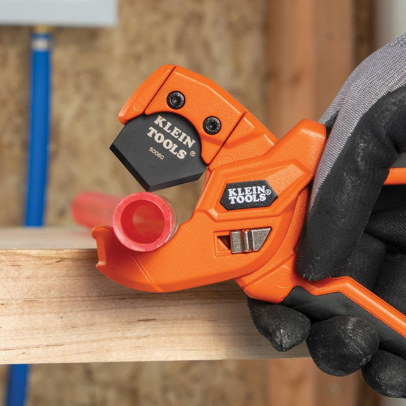 Klein Tools 50043 PEX Pipe and Tubing Cutter, 1-Inch I.D. Cutting Capacity for PEX Pipes and Soft-Shelled Tubing