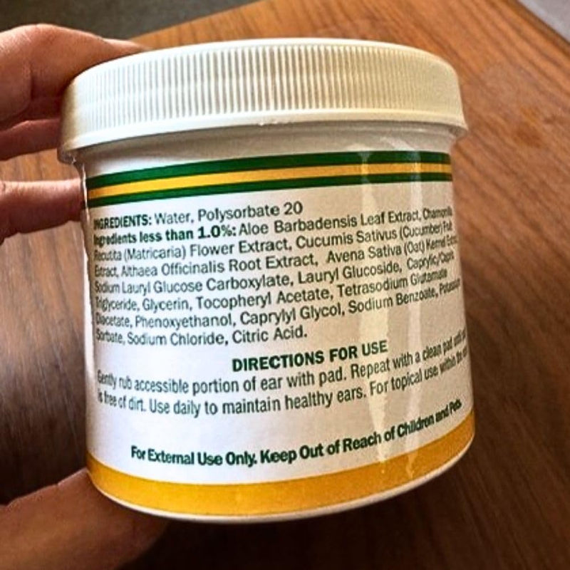 HAPPY JACK Dog Ear Wipes with Aloe Soothe Itch and Discomfort from Dog Ear Infection, Aloe Vera-Cucumber Pet Cleaner Wipes are Great for Pup's Itchy Relief, 100 Ct - PawsPlanet Australia