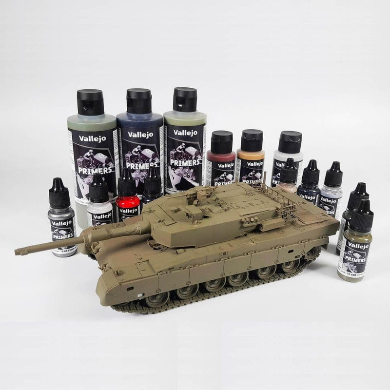 Vallejo - Surface Primer Color | White Acrylic Primer 18 ml (0.6 fl.oz.) | Matte Finish and Fast Drying | Perfect for Airbrushing and Great Adhesion to Figurines and Scale Models White Primer 18 ml. (0.6 fl.oz.)