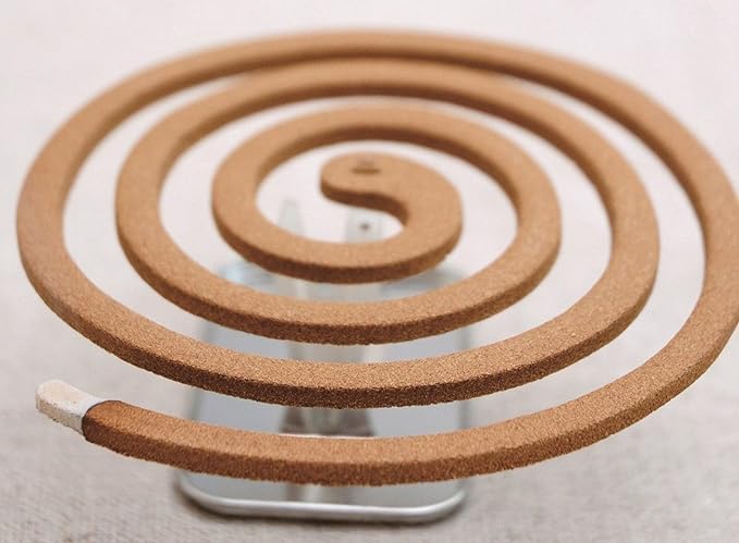 Kiyang Pesticide Chrysanthemum, Mosquito Trap Incense (30 Rolls), Additive-free, Includes Incense Holder, Natural Ingredients, Made in Japan, Home, Outdoor, Outdoor - NewNest Australia