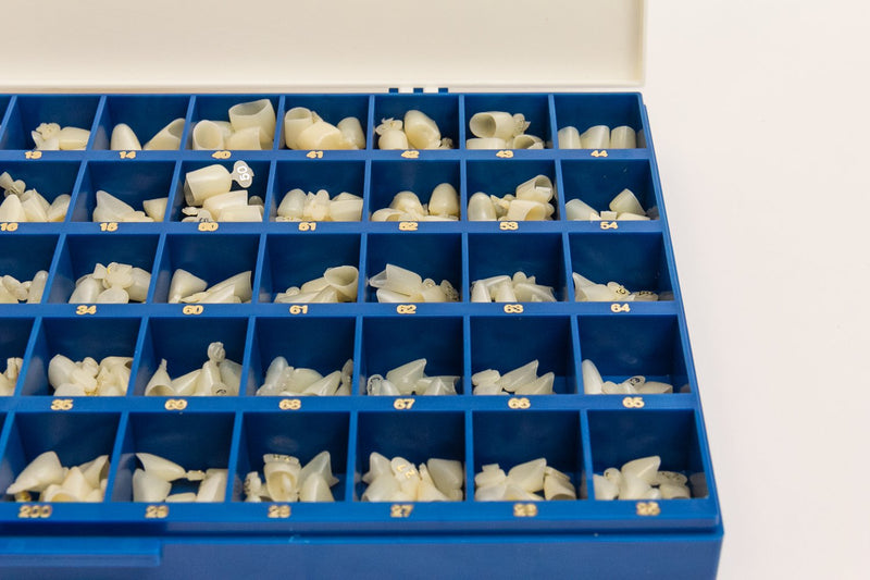 Polycarbonate Temporary Dental Crowns Box Kit 180 pcs with Paper Guide Chart