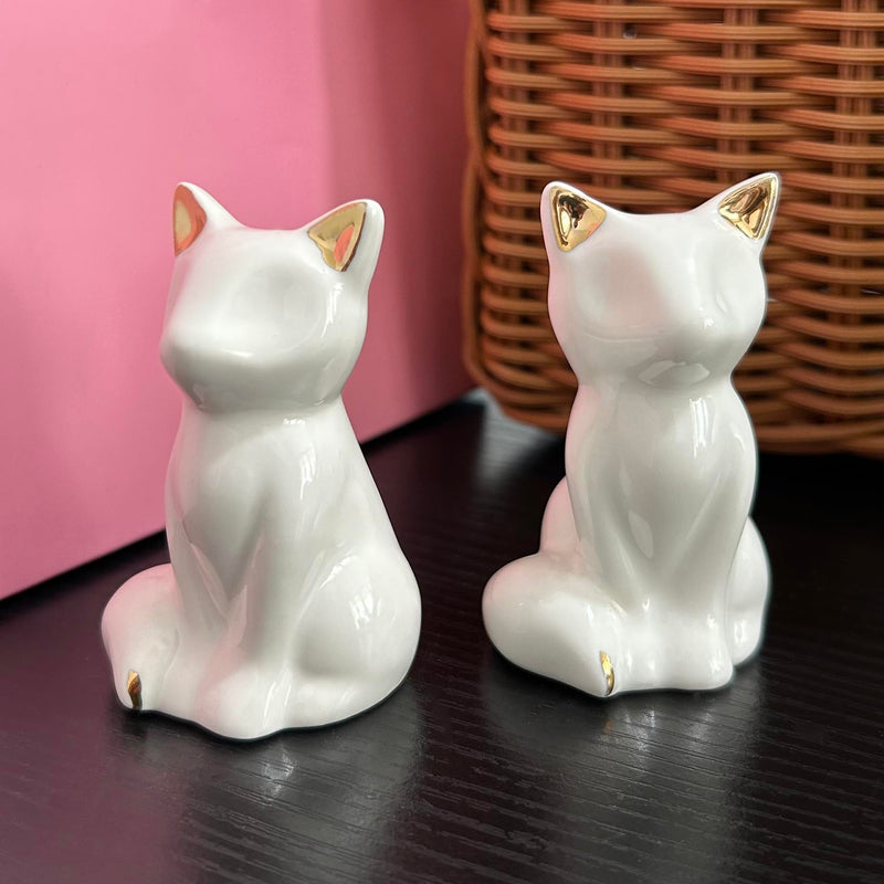 2Pcs Toilet Bolt Caps Tall White Ceramic Lovely Cat,Animal Shape Toilet Floor Bolts Covers Replacement Bathroom Decor Avoid Rusting Toilet Bolts Cover-White White fox