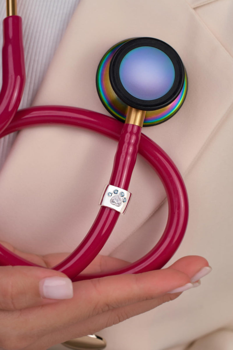 Omnestia Stethoscope Charm – Adjustable Ring-Style Accessory – Thoughtful Gift for Nurses, Doctors & Healthcare Professionals Paw Print Blue