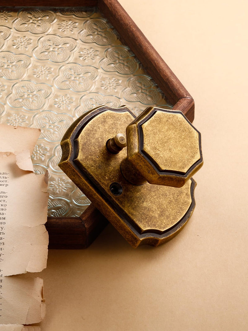 1 Pack Antique Brass Door Knobs Interior Privacy Door Knob with Lock for Bedroom and Bathroom,Zinc Alloy 1