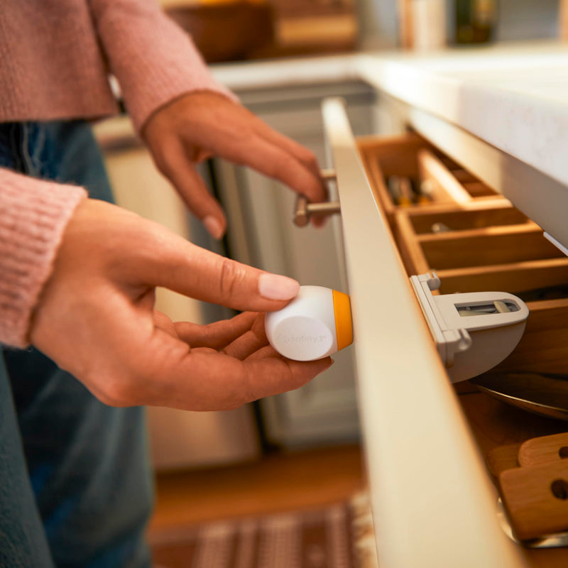 Safety 1st Adhesive Magnetic Cabinet Locks, Includes 2 Child Locks for Cabinets & Drawers, 1 Key, White 2 Locks + 1 Key