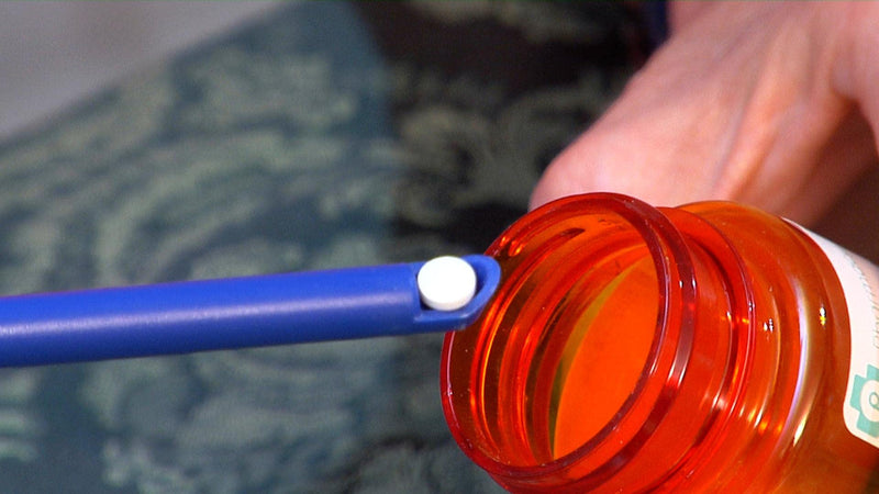 PillSpoonZ - 2 Sided Spoon Scoops Out Any Size Pills, Vitamins, Medication, Prescription Drugs, Supplements, Tablets from The Bottle