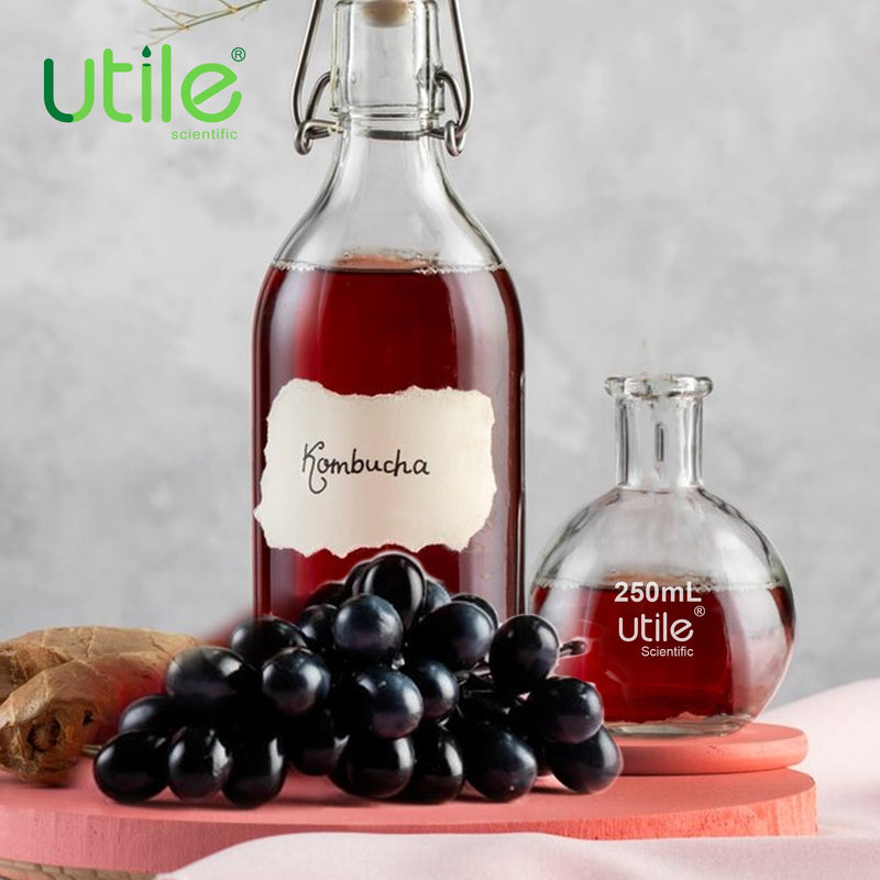 Utile 4pcs 250ml Glass Flasks, Flat Bottom Flasks, Narrow Mouth Glass Flasks,Lab Boiling Flasks with Printed Graduation for Lab Science 4012.0250.4 4 Pcs of 250ml