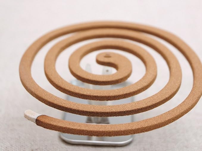 Kiyo Pesticide Chrysanthemum, Yugao, Mosquito Trap Incense (30 Rolls), Additive-free, 1 Incense Holder, Natural Ingredients, Made in Japan, Home, Outdoor, Outdoor - NewNest Australia