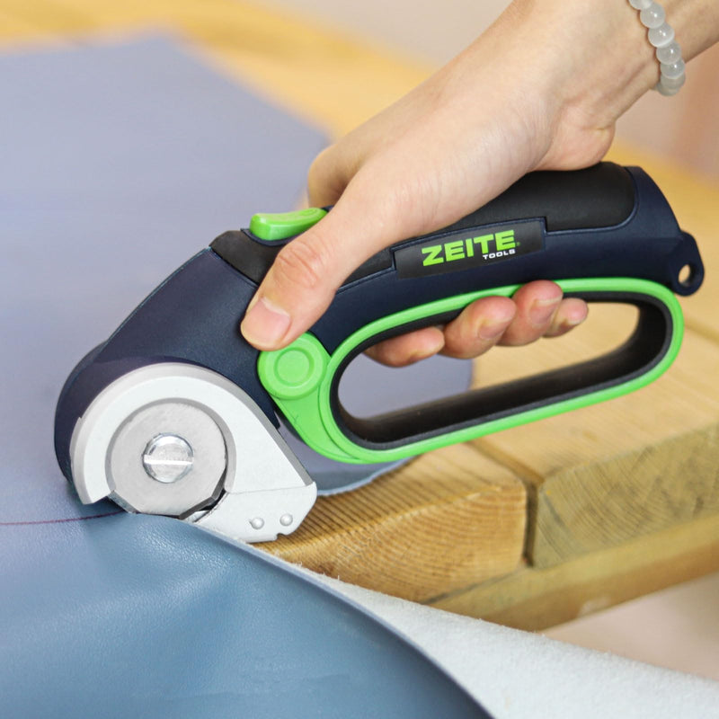 ZEITE 4V Cordless Electric Scissors, Cardboard Cutter with 2 x Blade, 1 x Storage Box, 1 x USB Charging Cable, Electric Cutter, Power Rotary Scissors for Box Carpet Plastic, Easy to Hold and Safety Blue