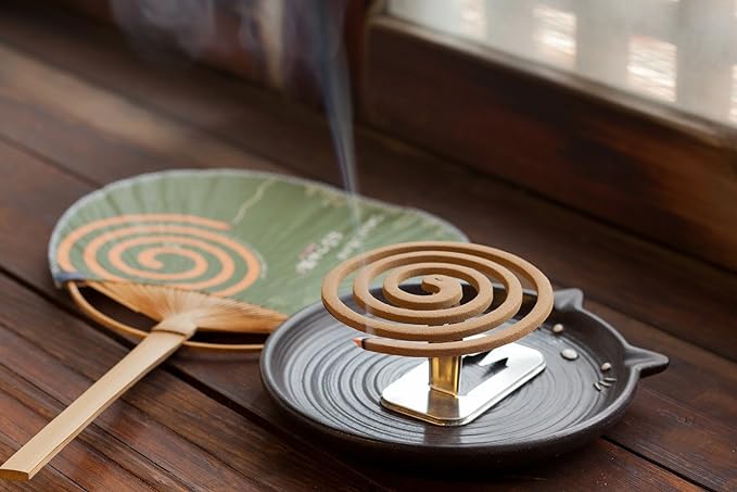 Kiyo Pesticide Chrysanthemum, Yugao, Mosquito Trap Incense (30 Rolls), Additive-free, 1 Incense Holder, Natural Ingredients, Made in Japan, Home, Outdoor, Outdoor - NewNest Australia