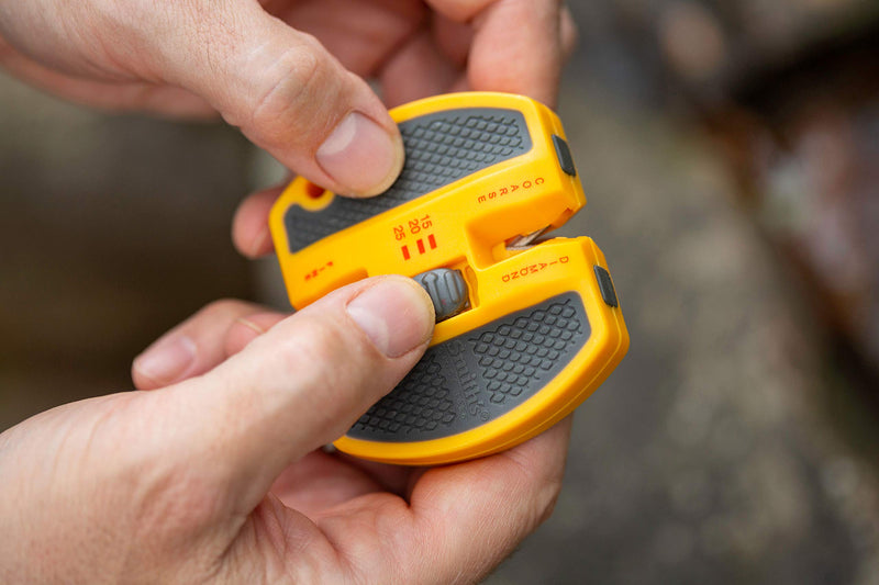 Smith’s 50917 Adjustable 2-Step Knife Sharpener – Yellow - Preset Coarse & Fine Slots - Outdoor Handheld Knife Sharpener - Fishing, Hunting, Fillet, Pocket Knives - Portable Compact Keychain Tool