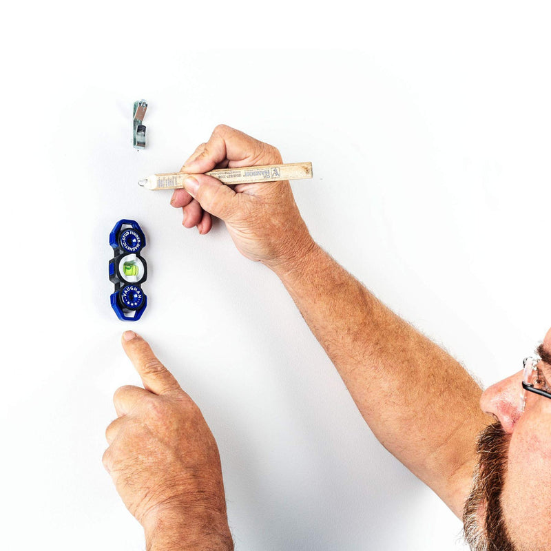 Vaughan 2 Piece Pocket Sized Magnetic Stud Finder and Level - 240143