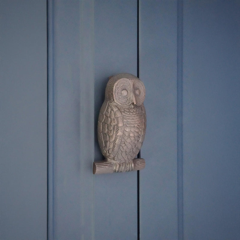 Infinity Decor Solid Brass Owl Shaped Door Knocker in Aged Bronze Finish – Premium Quality Hand Door Knocker for Entrance Front Door Furniture