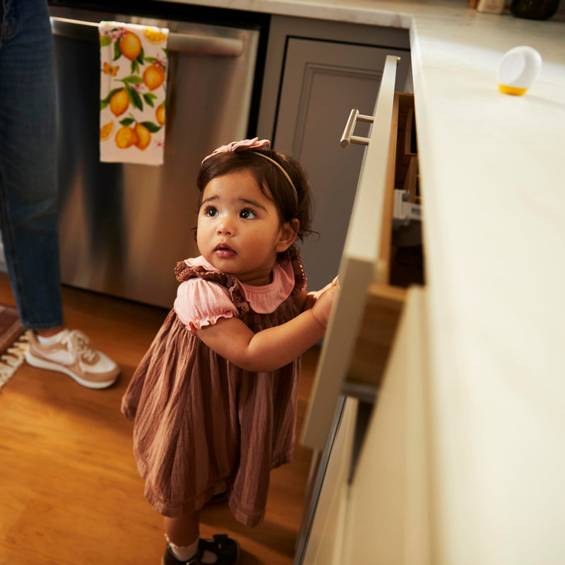 Safety 1st Adhesive Magnetic Cabinet Locks, Includes 2 Child Locks for Cabinets & Drawers, 1 Key, White 2 Locks + 1 Key
