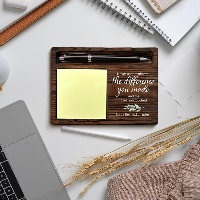 Retirement Gifts for Men Women, Retired Leaving Farewell Goodbye Gifts for Coworker Boss Leader Teacher, Never Underestimate The Difference You Made Sticky Note Holder for Desk