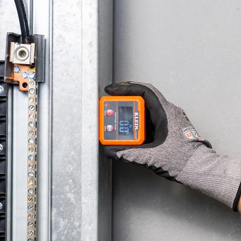 Klein Tools 935DGGP Angle Finder, Digital Gauge with Strong Magnetic Base, Converts Between Degrees, Percent Grade, in/Ft, mm/m