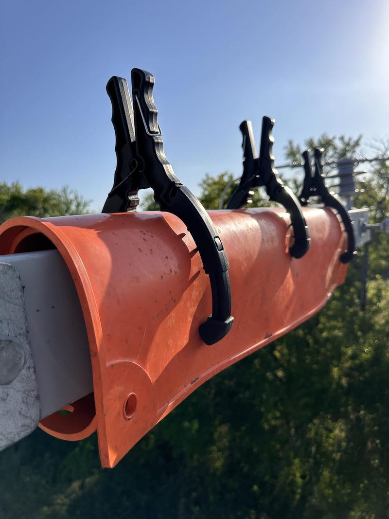Lineman Utility Extendable Blanket Clamp