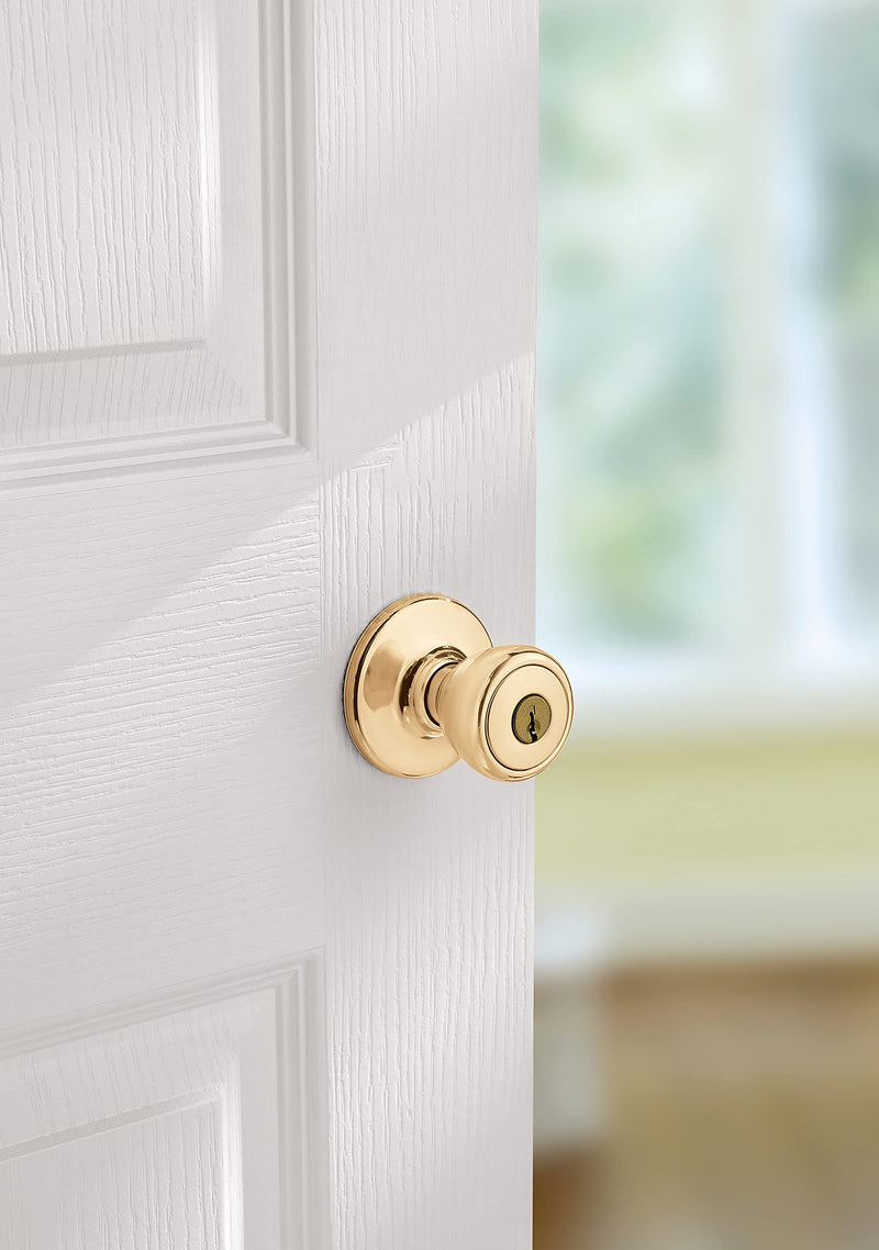 Kwikset Tylo Entry Door Knob with Lock and Key, Secure Keyed Handle Exterior Doorlock, Doorknob For Front Entrance and Bedrooms in Polished Brass
