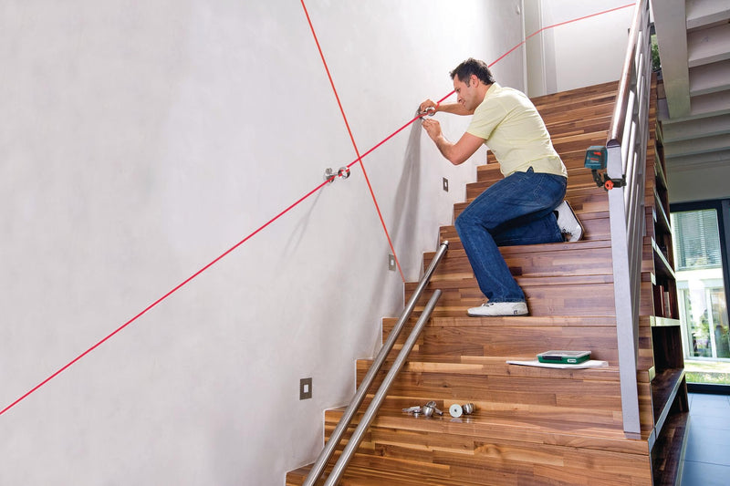 BOSCH GLL 30 30 FT Self-Leveling Cross-Line Laser, Includes 2 AA Batteries & Flexible Mounting Device 30ft