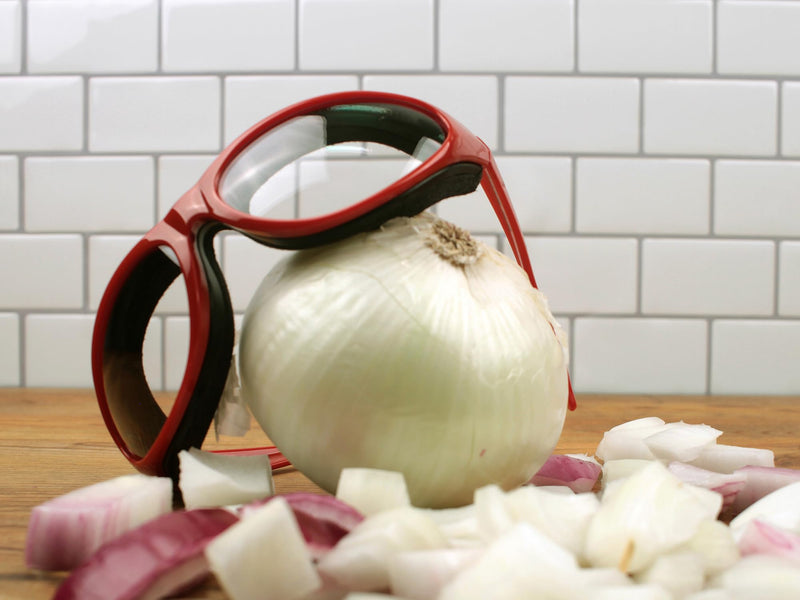 RSVP International Onion Goggles, Fog Free Lenses, Safely Prepare Food Without Tears Red