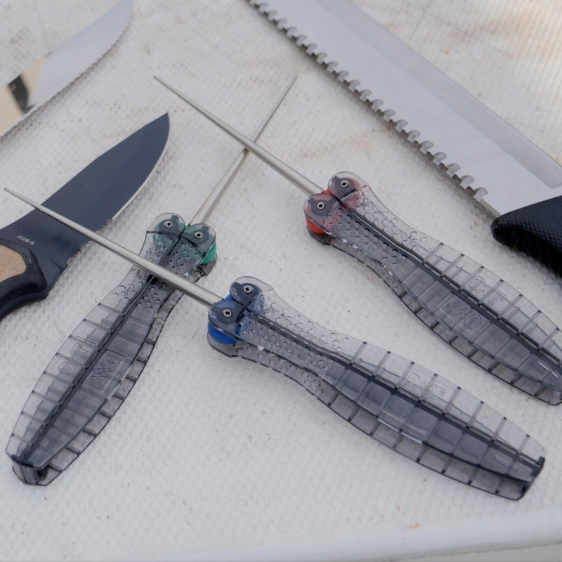Diamond Machining Technology (DMT) Diafold Serrated Diamond Knife Sharpener, Extra Fine (FSKE)