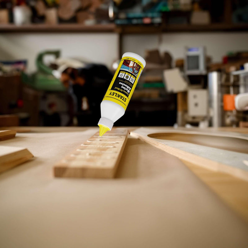 Stanley Marine-Grade Polyurethane Wood Glue -1X6.8 Fl. Oz. - Superior Water-Resistant & High Strength Adhesive for Boaters - 1 Pack White/Yellow